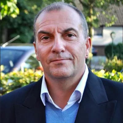Thomas Henze